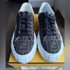 Fendi Fabric Jacquard FF Rainbow Womens Fendi Forcd Low-Top Sneakers 39